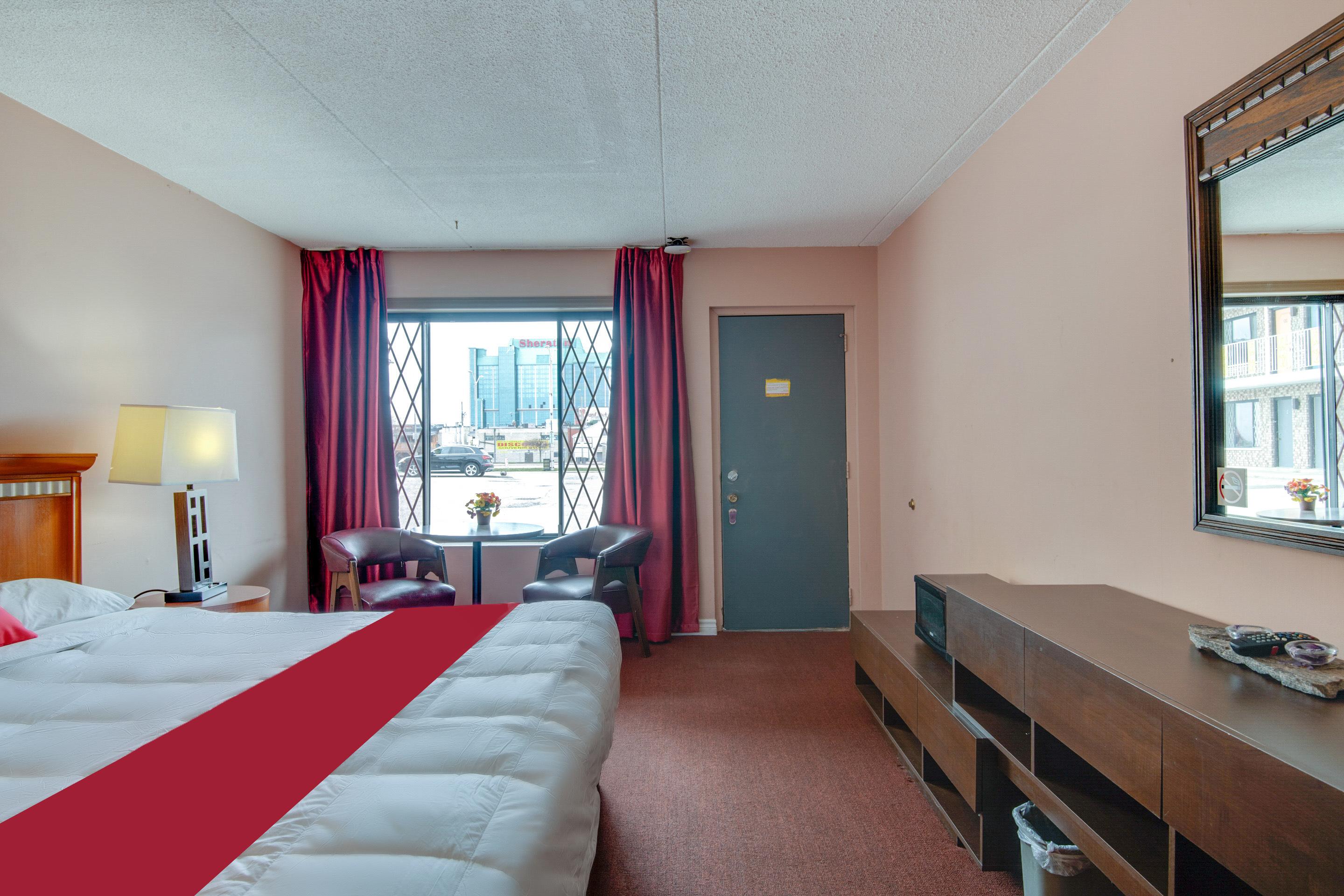 Falls Inn Near Casino Niagara By Oyo エクステリア 写真